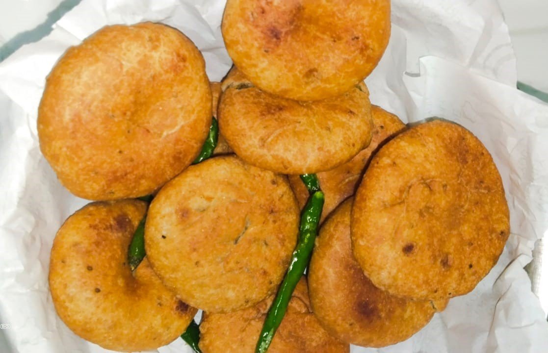 Aate ki Kachori